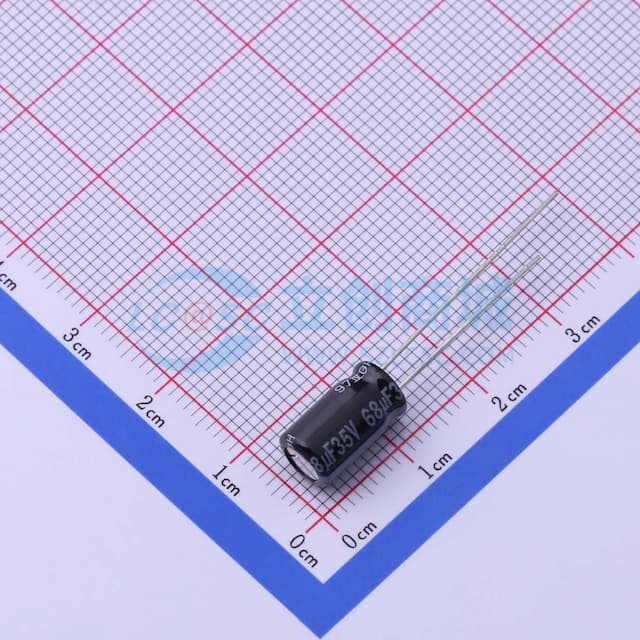 68uF ±20% 35V 【引线】实物图