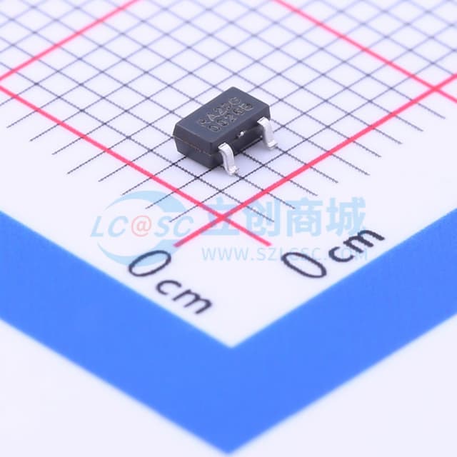 3引脚微处理器复位电路实物图