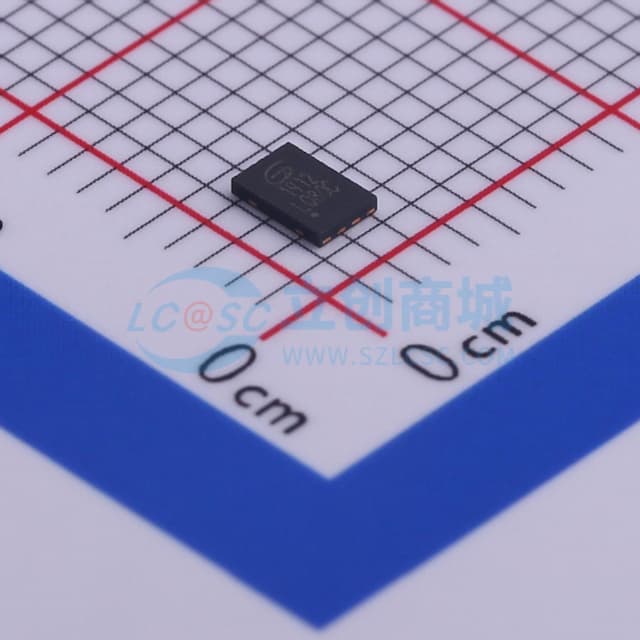 GD25LQ80CEIGR实物图