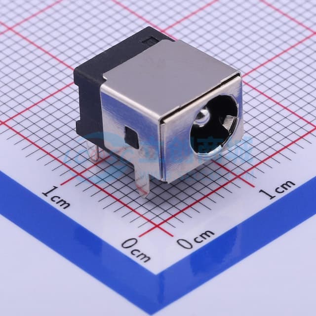 DC电源插座 内径:2.5mm 外径:6mm 【AC】实物图