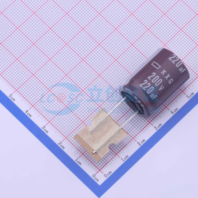 220uF ±20% 200V 【插件】实物图