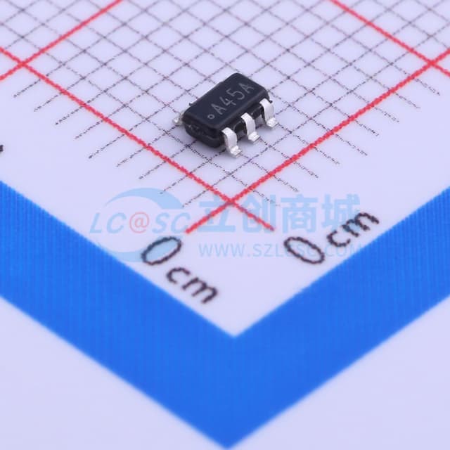 LM8261M5/NOPB实物图