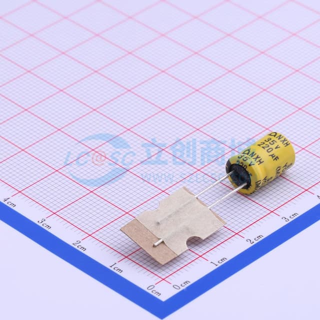 220uF ±20% 35V 【插件】实物图
