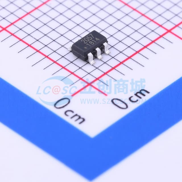 4.5Ω低电压SPDT模拟开关实物图