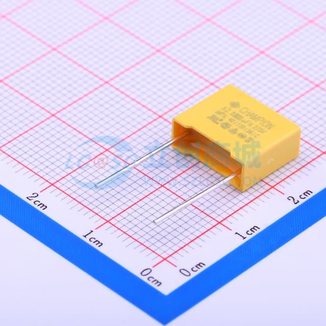 等级:X2 3300pF ±10% 275V【插件】实物图