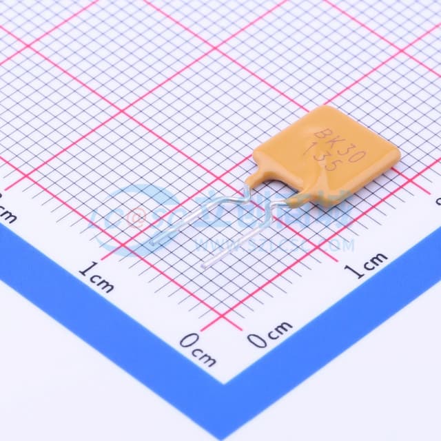 30V 1.35A 插件自恢复 【PT】实物图