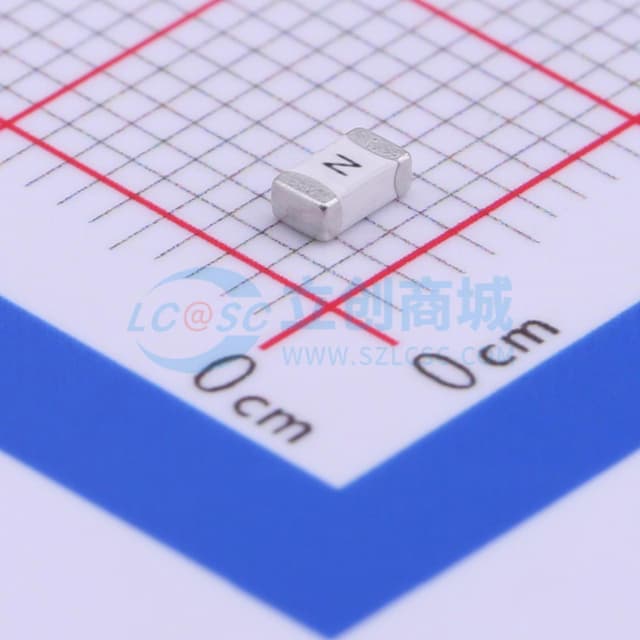贴片式陶瓷保险丝实物图