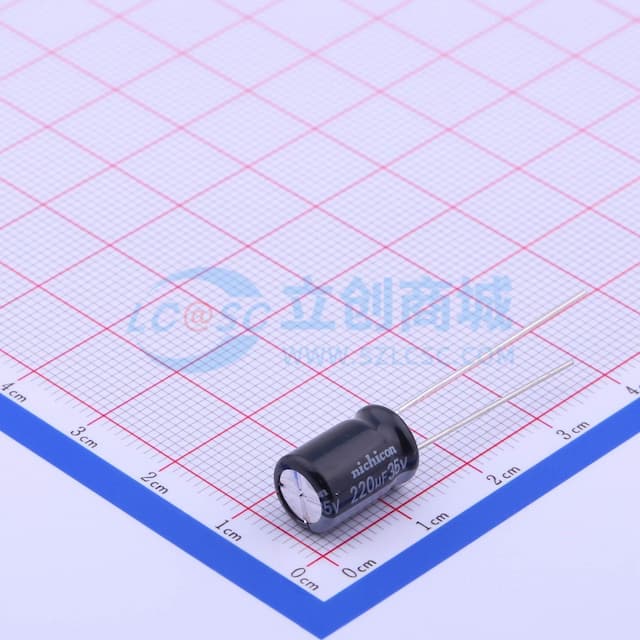 220uF ±20% 35V 【插件】实物图