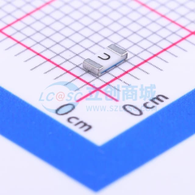 贴片式陶瓷保险丝实物图