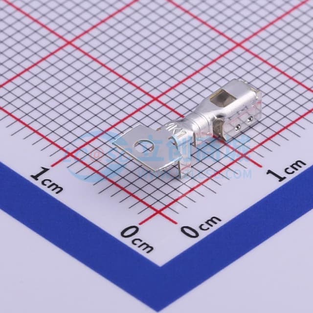 电线到电路板连接器压接插座实物图