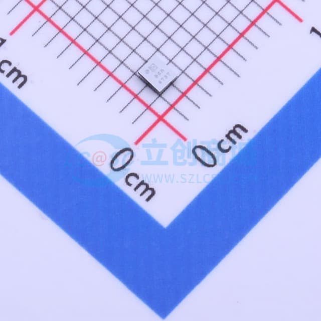精密低噪声CMOS轨到轨输入/输出运算放大器实物图