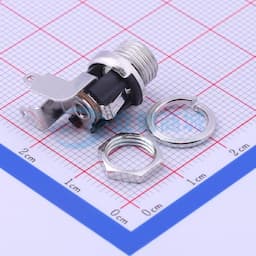 3件套 DC电源插座 内径:2mm 外径:5.7mm缩略图
