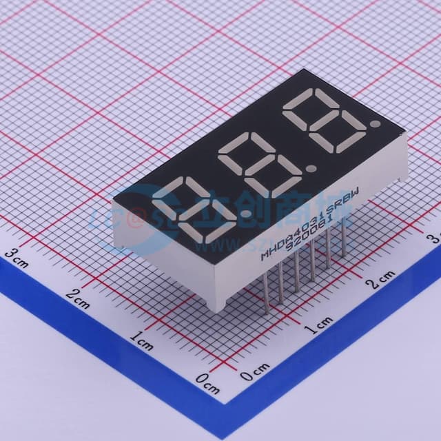 0.40直插数码管共阳三八红色光 【插件】实物图