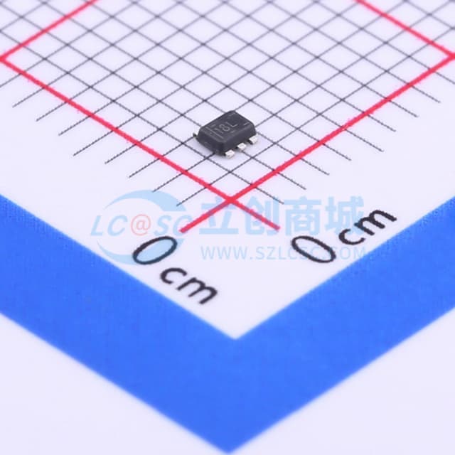 采用SOT封装的1A高效同步降压转换器实物图