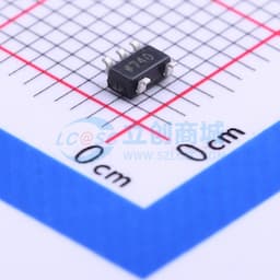 2.7 V, 800 uA, 80 MHz 轨到轨 I/O 放大器缩略图
