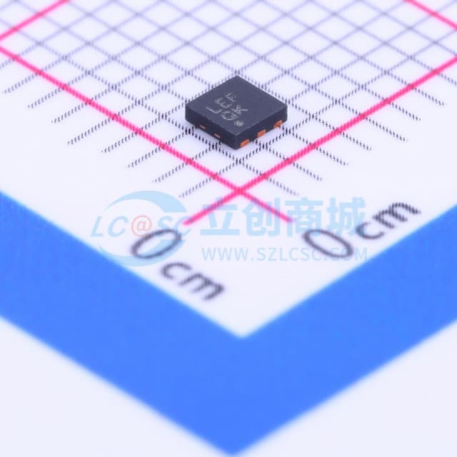 5.5 V输入、300 mA、低静态电流、CMOS线性调节器，提供固定输出电压实物图