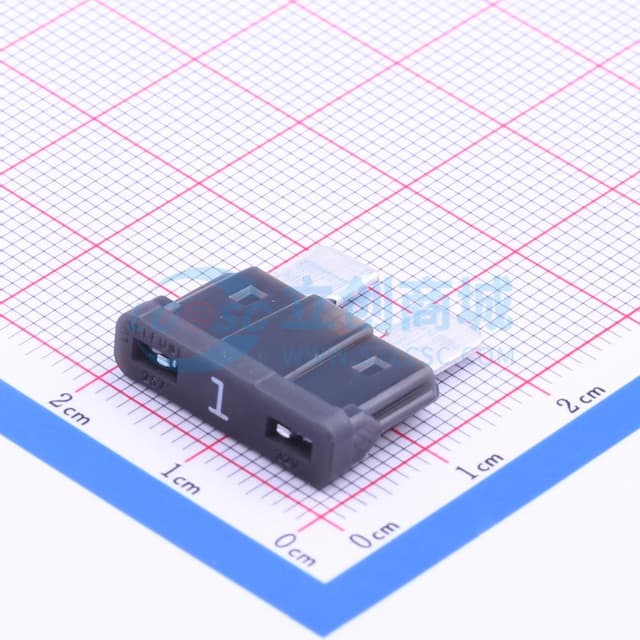 32V刀片式保险丝实物图