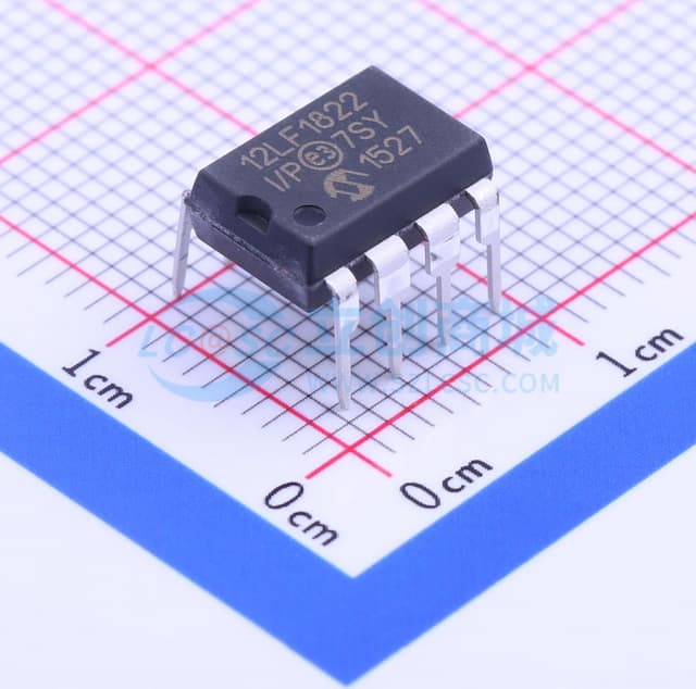 PIC12LF1822-I/P 【插件】实物图