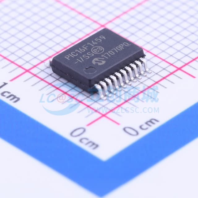 采用XLP技术的14/20引脚、8位闪存USB微控制器实物图