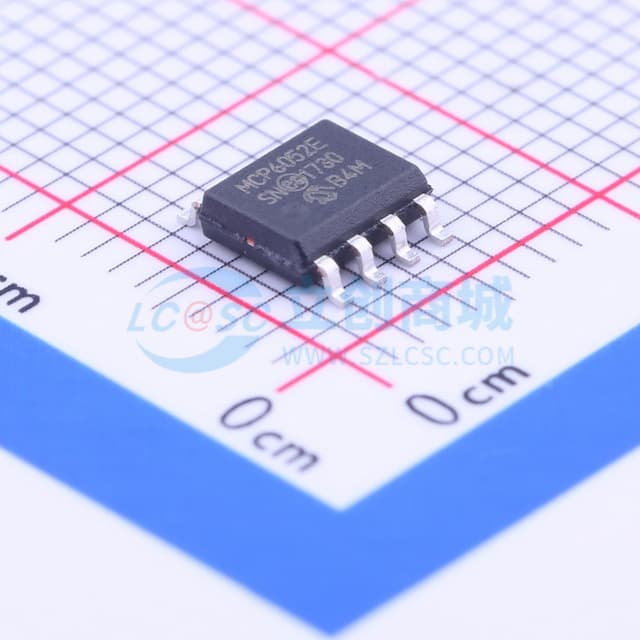30 μA，高精度运算放大器实物图