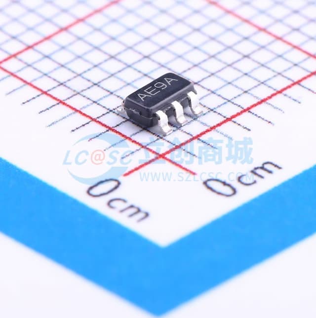 单通道、双通道和四通道，1.4 MHz、低功耗、通用型1.8 V运算放大器实物图