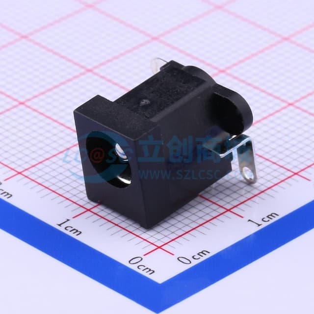 DC电源插座 内径:2.5mm 外径:6.4mm实物图