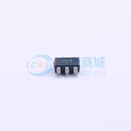 2.7 V, 800 uA, 80 MHz 轨到轨 I/O 放大器缩略图
