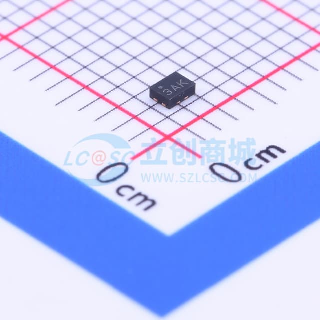 带有内部控制上升时间的负载开关实物图