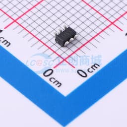低噪声放大器，采用SMT封装，0.3 - 3.0 GHz缩略图