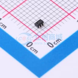 低功耗、350 MHz电压反馈放大器缩略图
