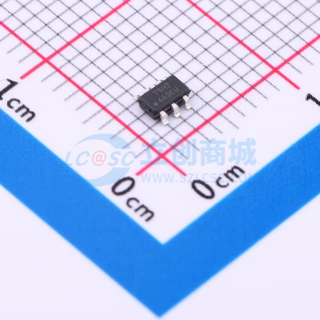 ATTINY9-TSHR实物图