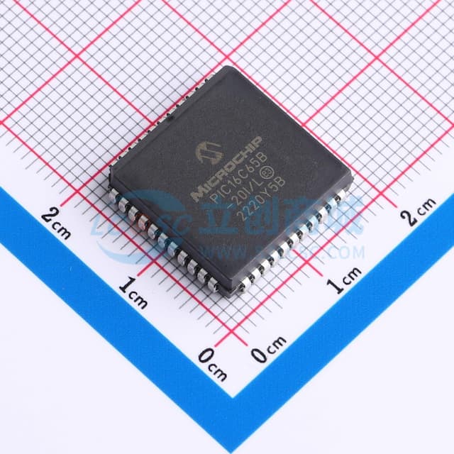 PIC16C65B-20I/L实物图