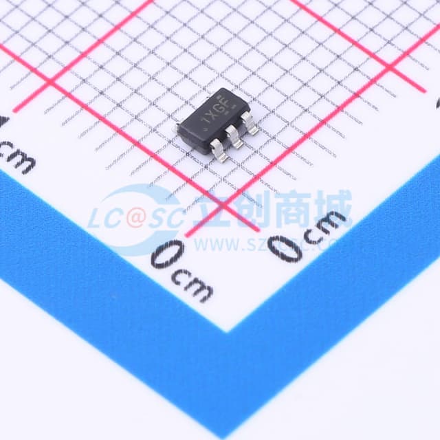 具有使能功能的 200mA、18V、超低 IQ、低压降 (LDO) 稳压器实物图