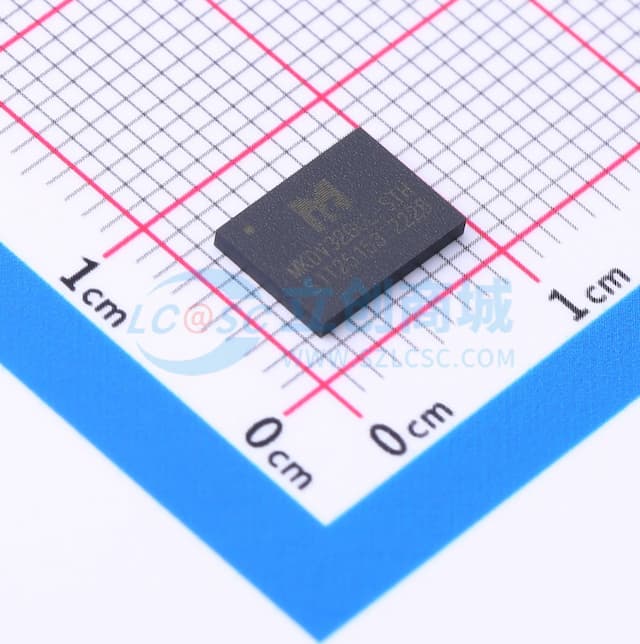 32Gb SD NAND实物图