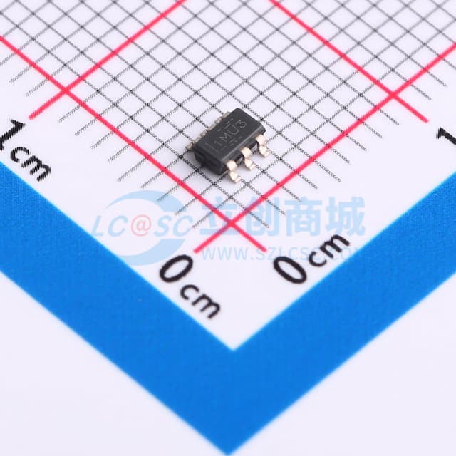 INA181A4QDBVRQ1实物图