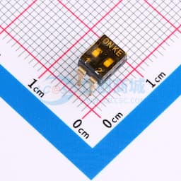 2位 2.54mm脚距 窄体黑色直插贴膜 KE拨码开关 管装缩略图