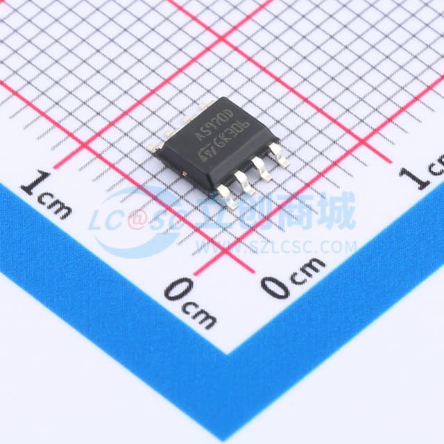 1 A汽车应用降压开关稳压器实物图