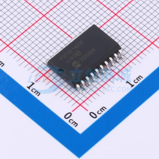 带USB接口的20引脚高性能闪存微控制器实物图