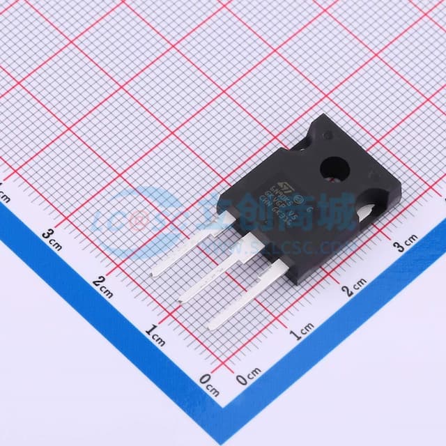 1个N沟道 耐压:900V 电流:6A实物图
