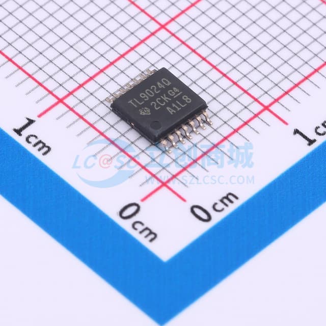 高精度双通道和四通道汽车类比较器实物图