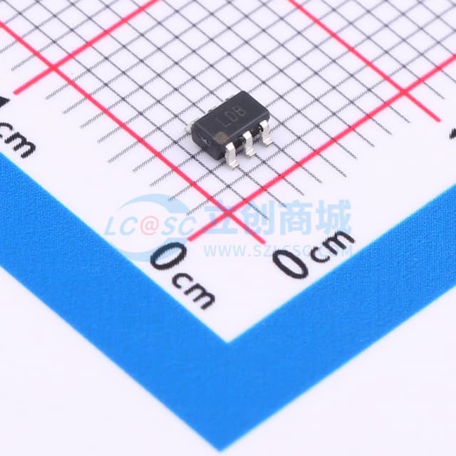 ADP3300ARTZ-3.3RL7实物图
