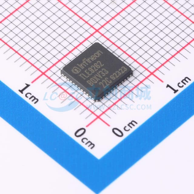 车身系统IC，集成电压调节器、电源管理功能、高速CAN收发器支持CAN FD和LIN收发器实物图