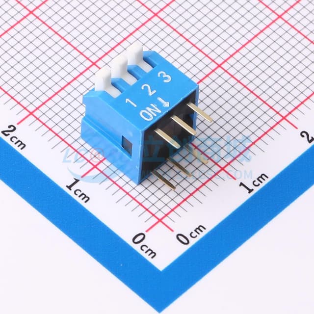 【插件】间距2.54mm 琴键3位拨码开关实物图