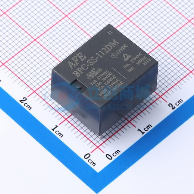 超小型大功率继电器实物图