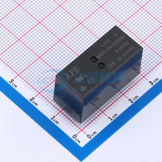 超小型大功率继电器实物图