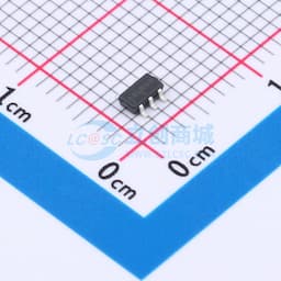 高性能、CMOS、带使能端、增强型ESD的LDO稳压器缩略图