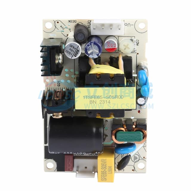 1、转换类型:AC-DC 2、输入:90-264Vac 3、输出:5V/9A 4、尺寸:76.2*50.8*30mm 5、隔离电压:3000V 6、转换效率:82% 7、工作温度:-40℃~+70℃实物图