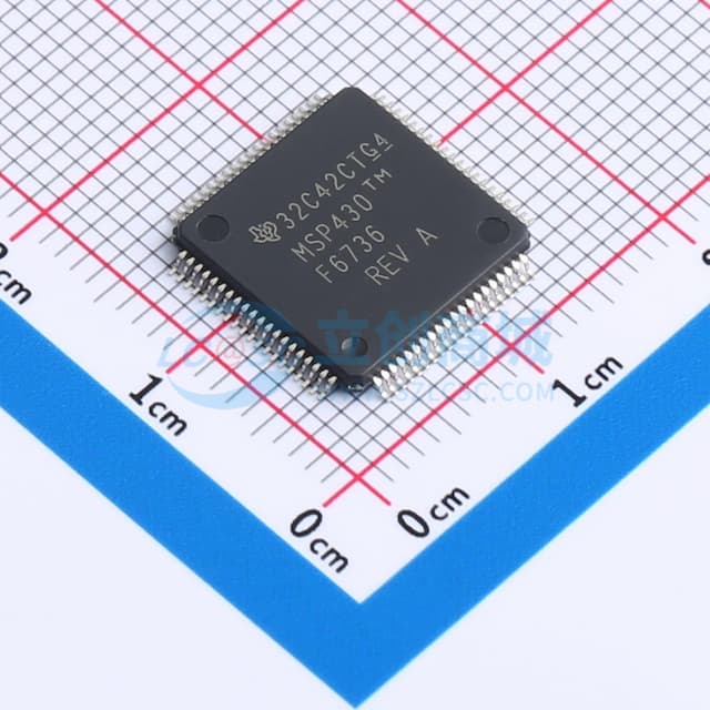 具有 3 个 Σ-Δ ADC、LCD、实时时钟、128KB 闪存和 8KB RAM 的单相位计量 SoC实物图
