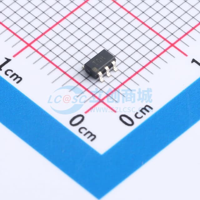 ±0.5°C 精度，10位数字温度传感器，SOT-23封装实物图