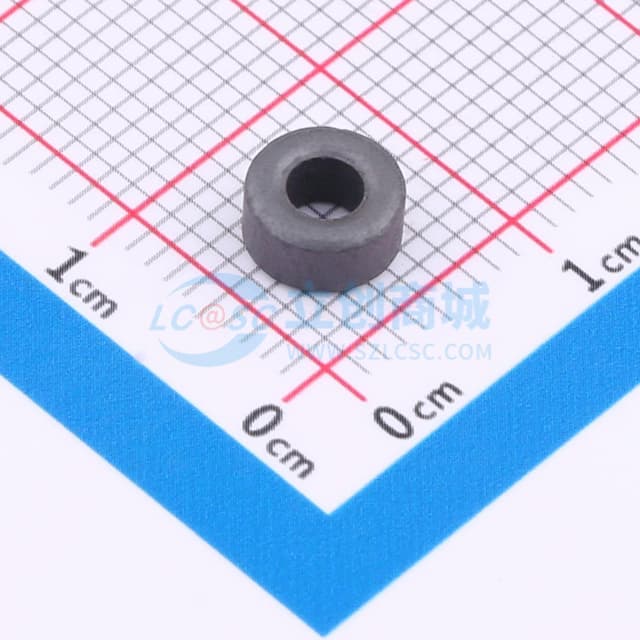 60Ω@100MHz 6x3x3空心磁珠实物图